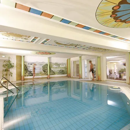 ホテル Ailwaldhof Parkhotel & 4*