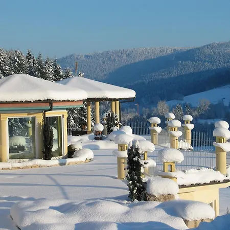 Ailwaldhof Parkhotel & بيرسبرون