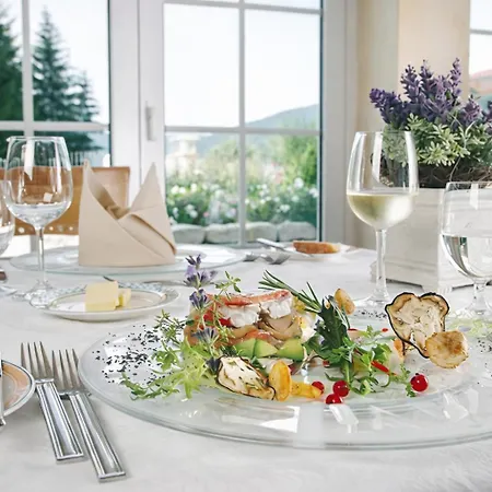 Ailwaldhof Parkhotel & 호텔 4*